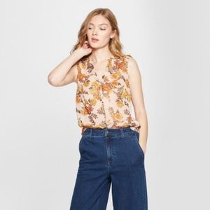 NWT Floral Print Sleeveless Button Front Blouse